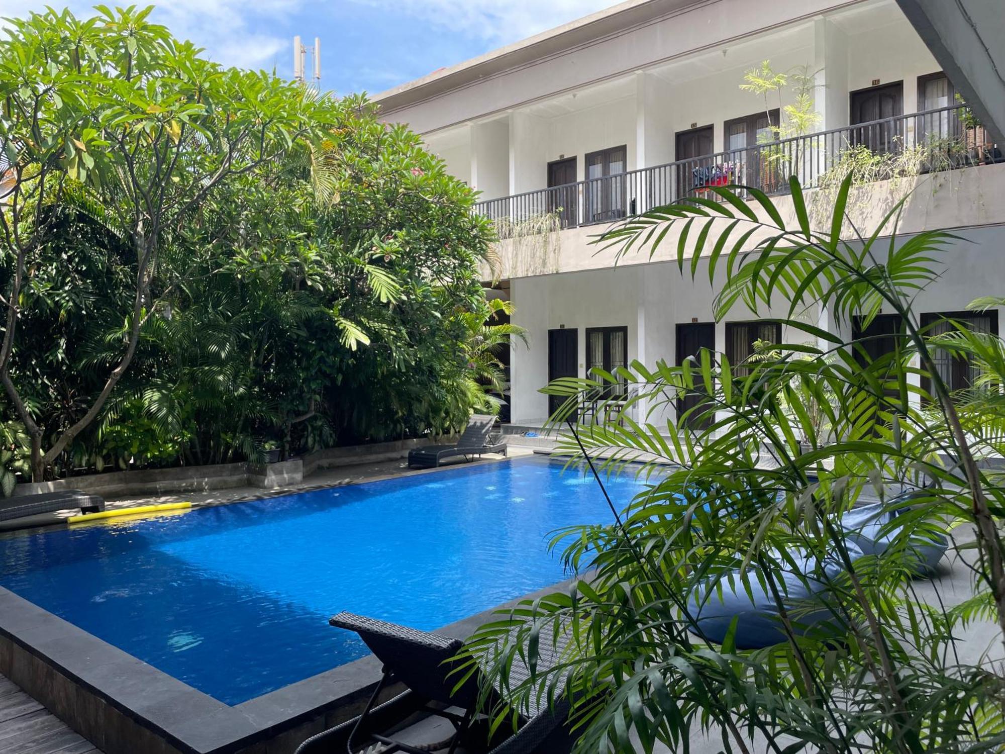 Seminyak Point Guest House Luaran gambar